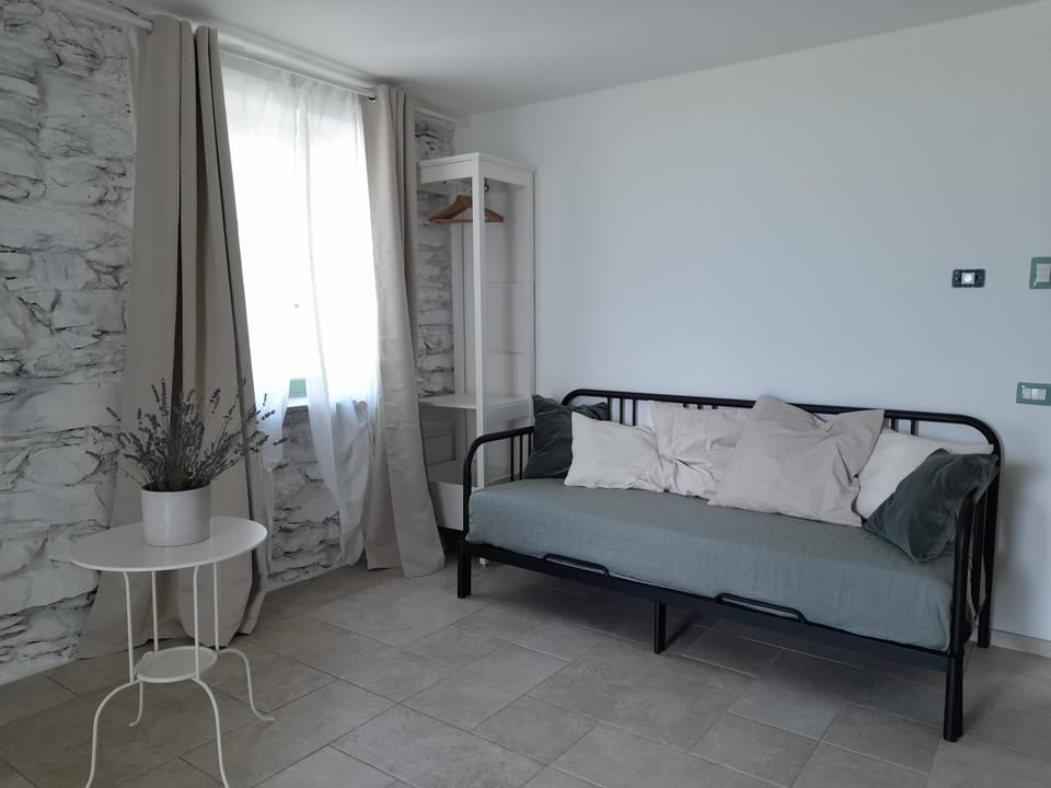 Ape Bianca - appartamento Oleandro Apartment in Colico