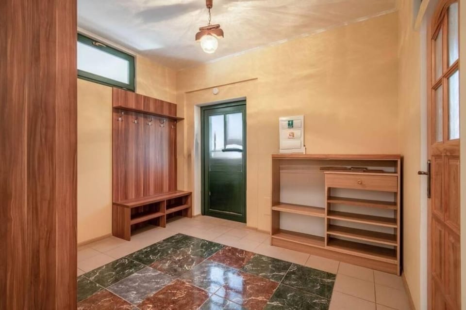 Okouzlující vila u jezera Lhota Villa in Czechia