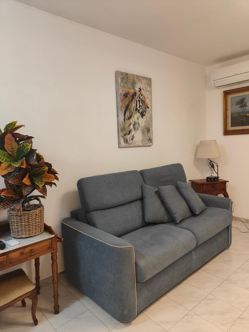 Seating area