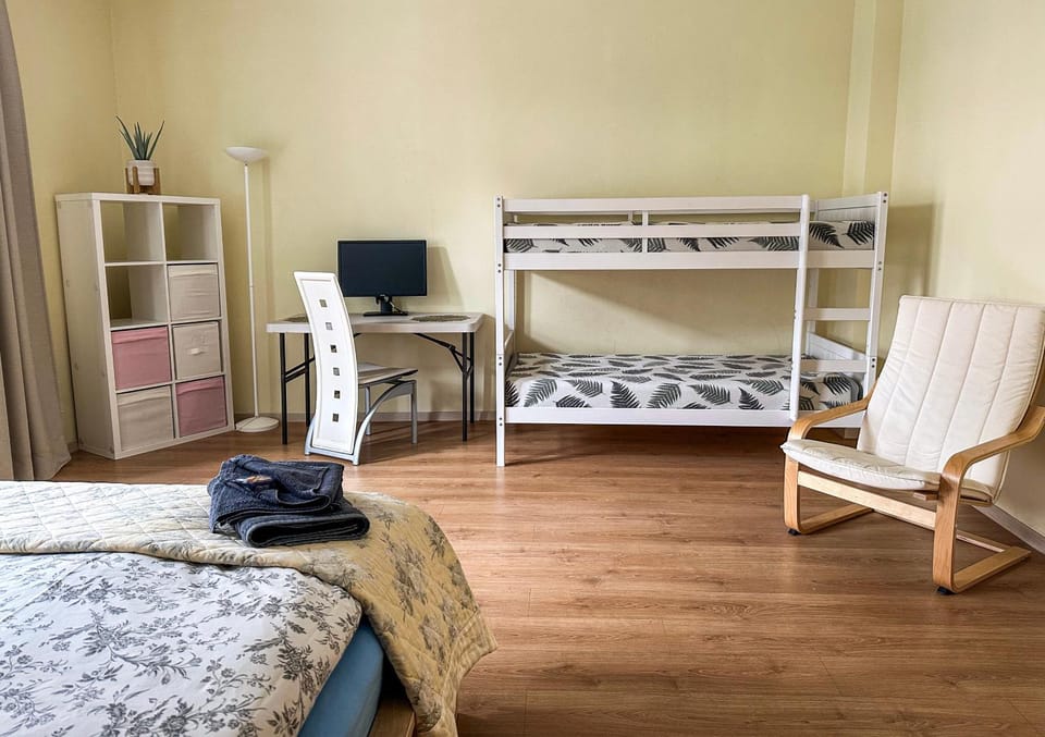 bunk bed