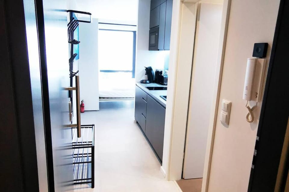 HH 02 by ROCKCHAIR - SUPERHOST Status - Modernes Apartment mit sonnigem Balkon & premium Boxspringbetten in Winterhude - Hamburg Top Geheimtipp Apartment in Hamburg