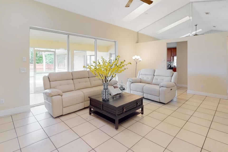 Port St Lucie Escape w/ Yard: 'Glenwood Hideaway' House in Port Saint Lucie