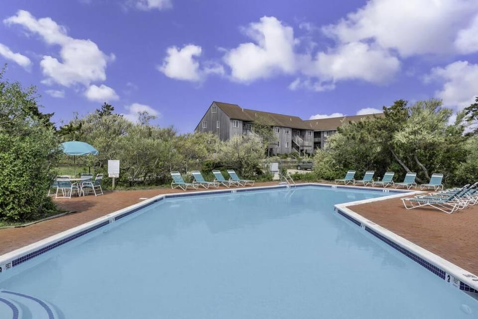 Unit 1311 Ocean Colony Beach Apartment in Long Island