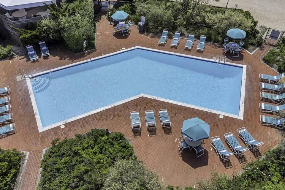 Unit 1311 Ocean Colony Beach Apartment in Long Island