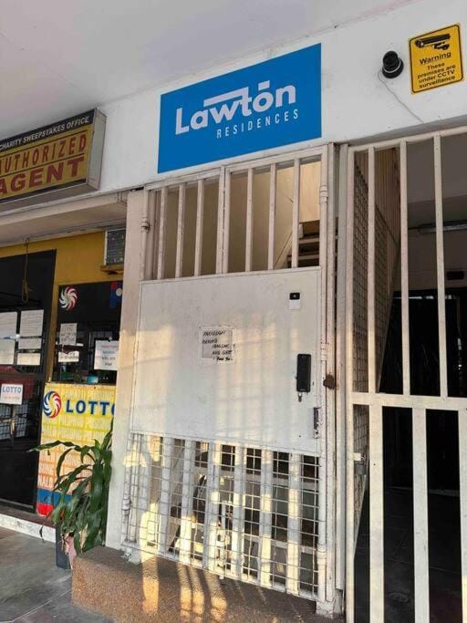 Lawton Residences Studio Room 2E Apartment in Pasay
