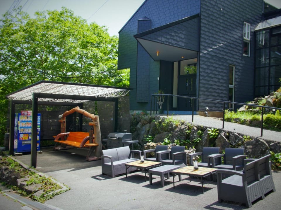 Property building, Spring, Day