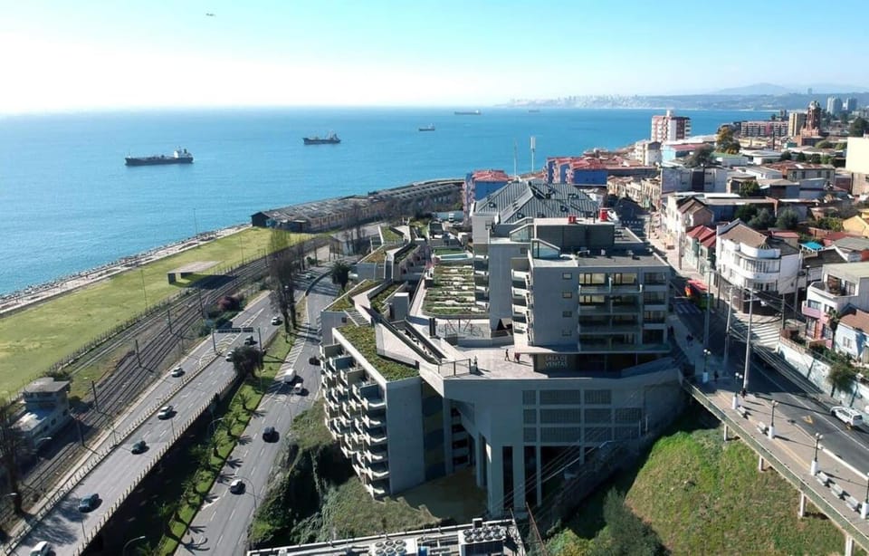 HOM I Cerro Baron I Wifi I Playa I Studio Apartment in Valparaiso