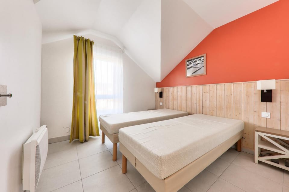 Bed, Bedroom, furniture