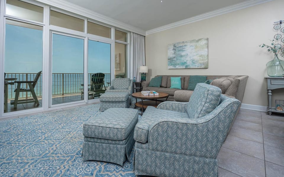 Phoenix Gulf Shores 702 Apartment in West Beach