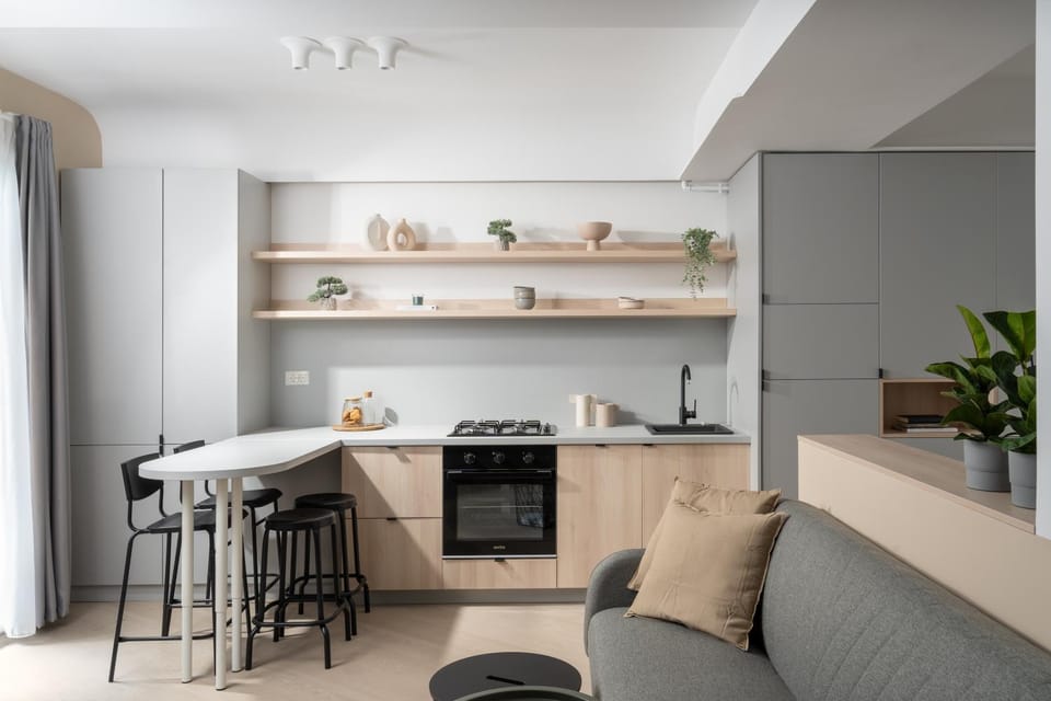 Kitchen or kitchenette, Dining area, pet friendly, stove