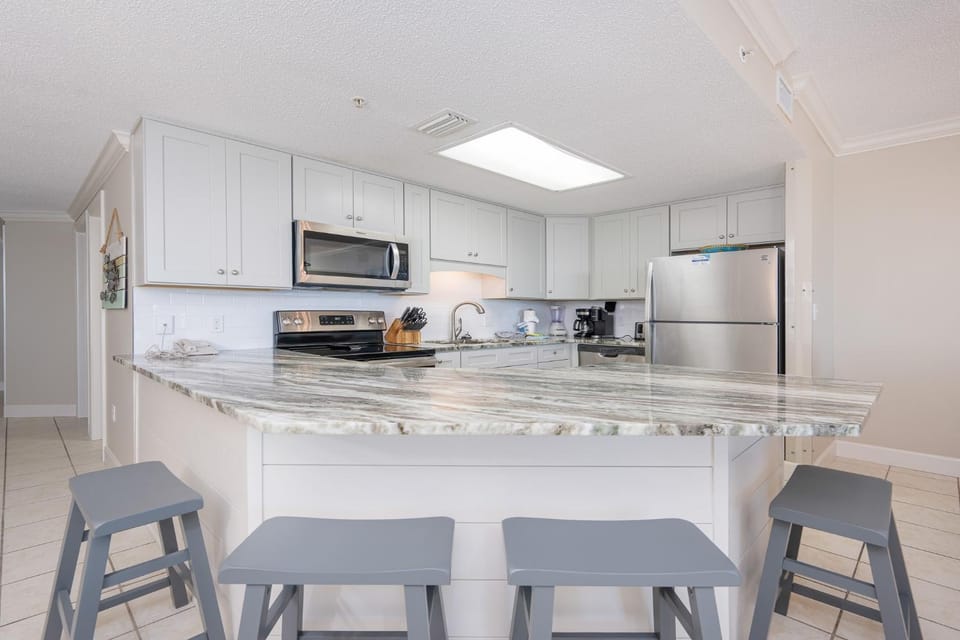 Phoenix X 910 Apartment in Ono Island