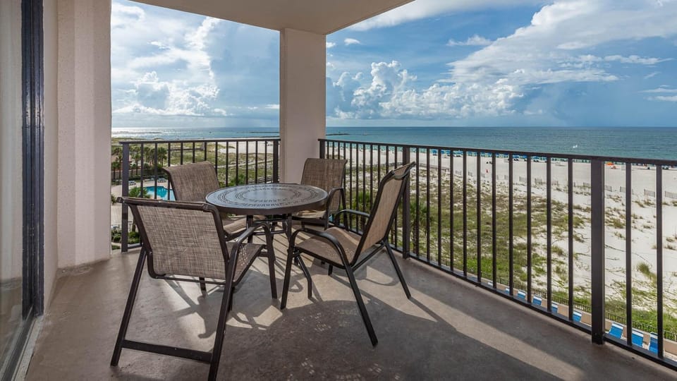 Phoenix East 407 Apartment in Orange Beach