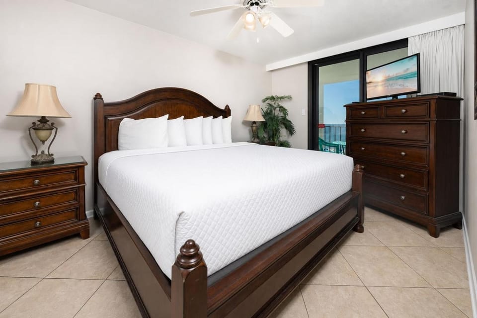 Phoenix III 3044 condo Apartment in Orange Beach