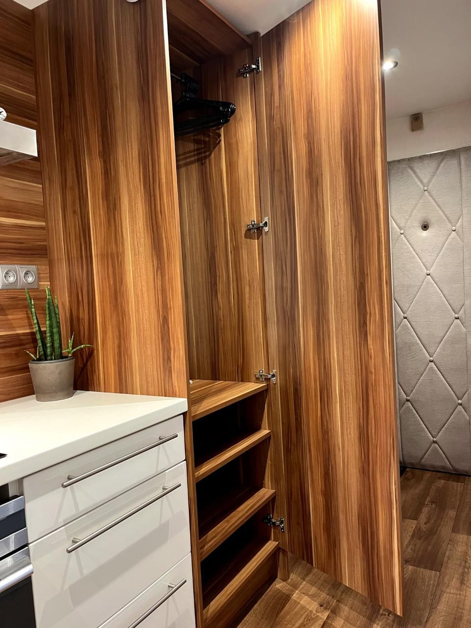wardrobe