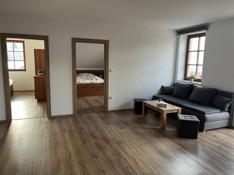 Living room, Photo of the whole room, Bedroom
