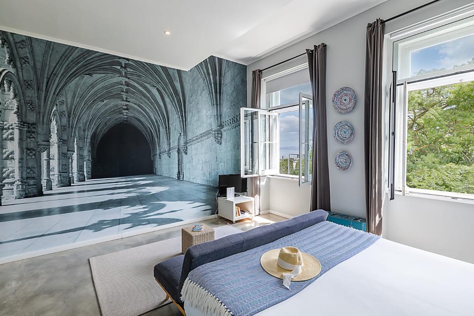 Bed, Photo of the whole room