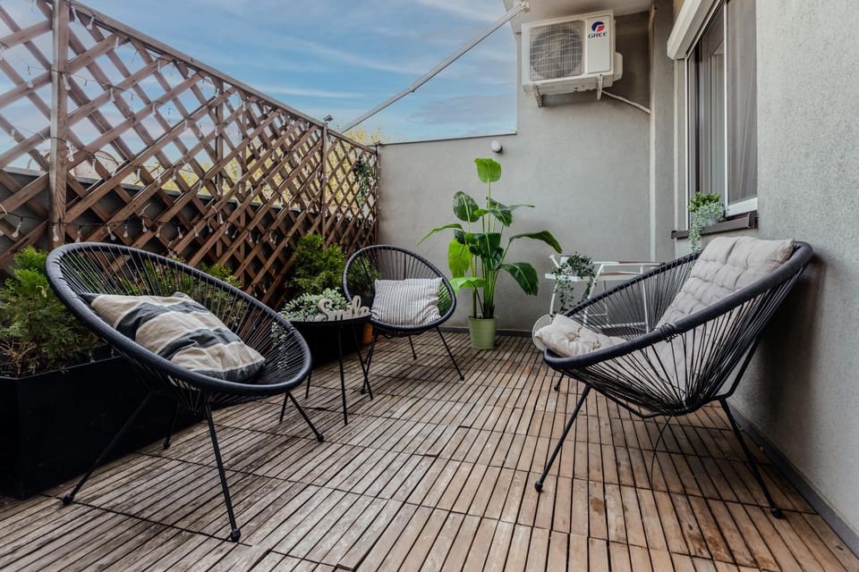 Patio, Day, View (from property/room), Balcony/Terrace, Seating area