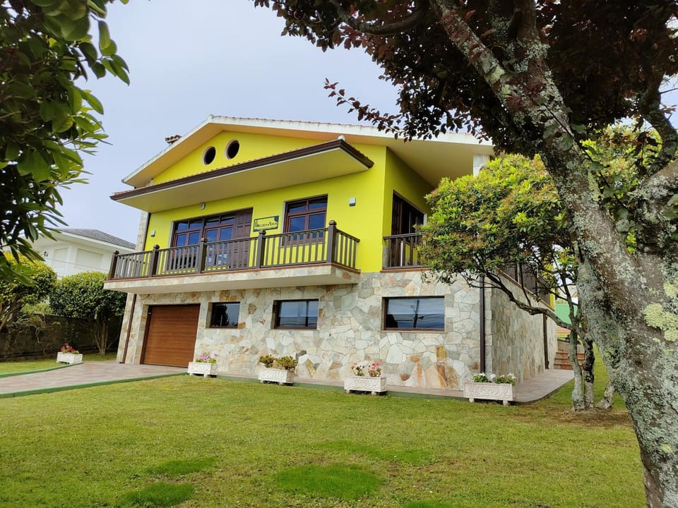 Facade/entrance, Garden, Garden view