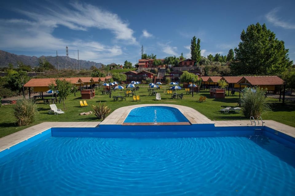 Day, Swimming pool