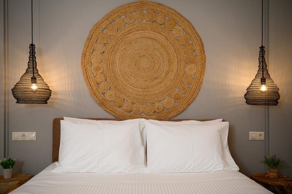 Bed, Decorative detail, Bedroom
