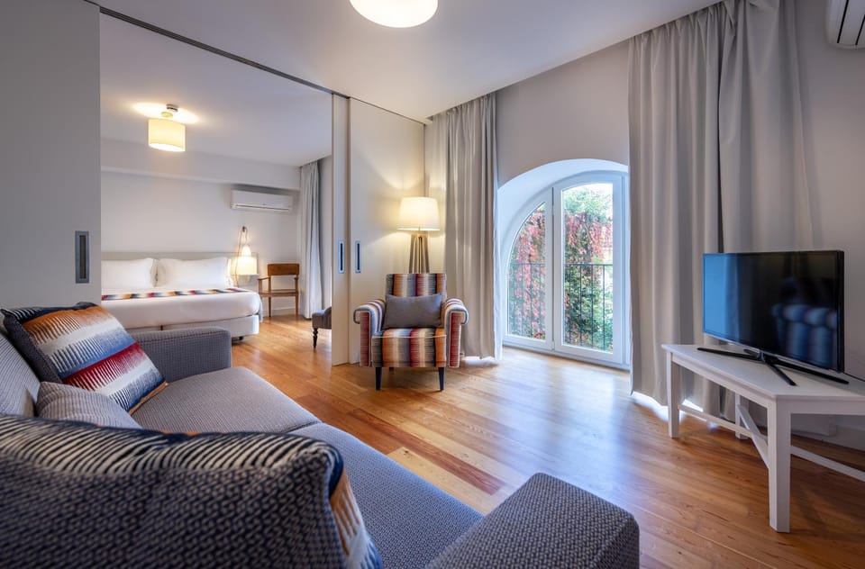 Living room, Bedroom