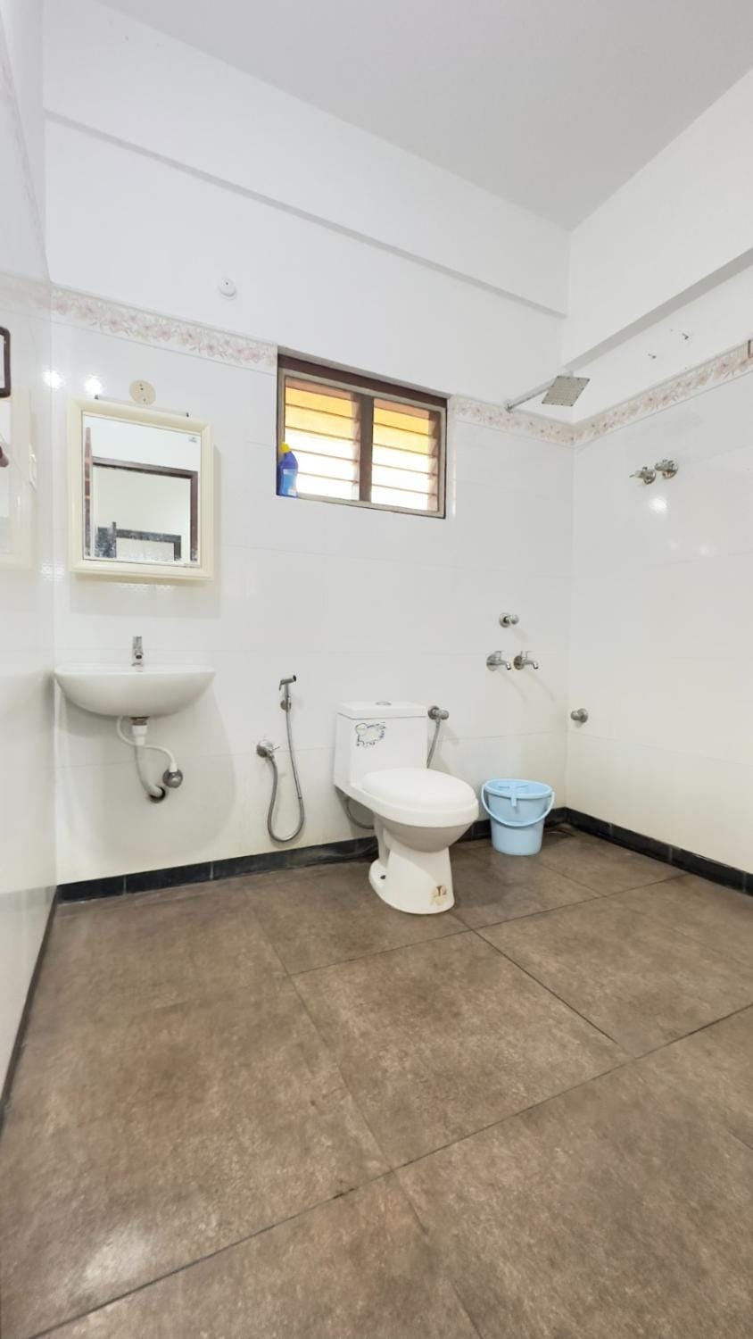 Toilet, Bathroom