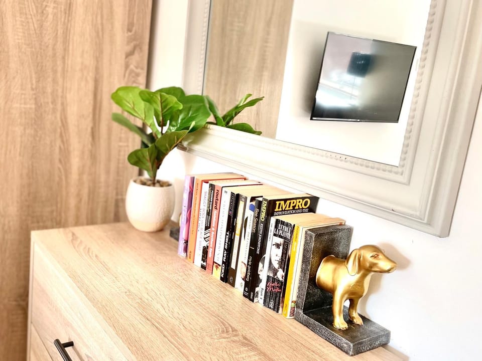 Library, Decorative detail, hair dresser, wardrobe