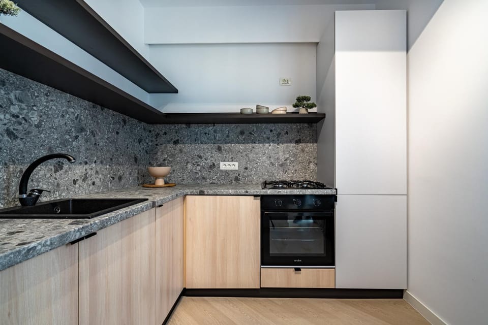 Kitchen or kitchenette, pet friendly, stove