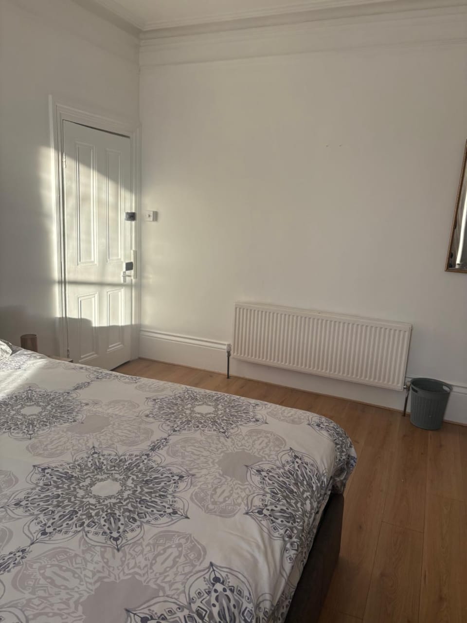 Crystal Bed and Breakfast in London Borough of Southwark