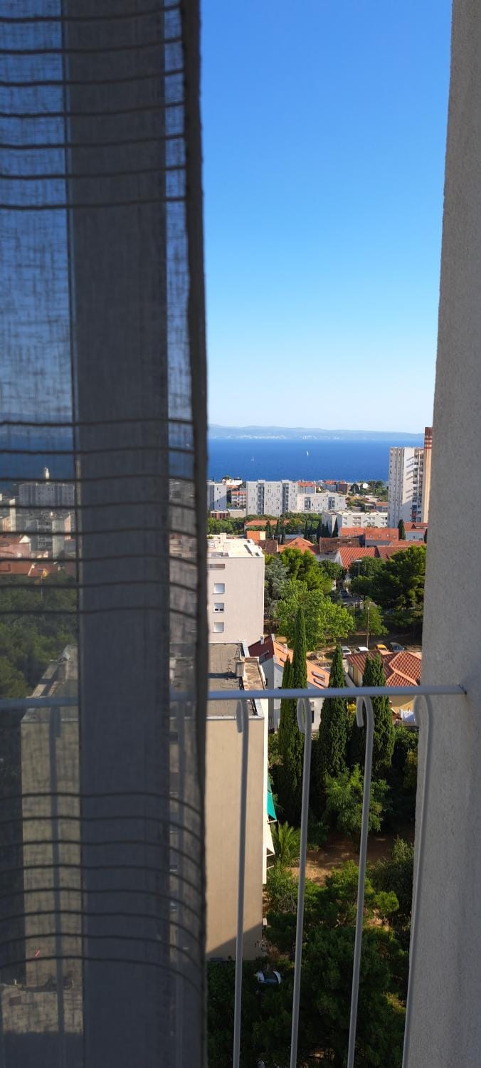Day, View (from property/room), Balcony/Terrace, City view, Sea view