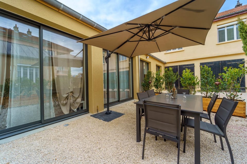 Garden, Balcony/Terrace