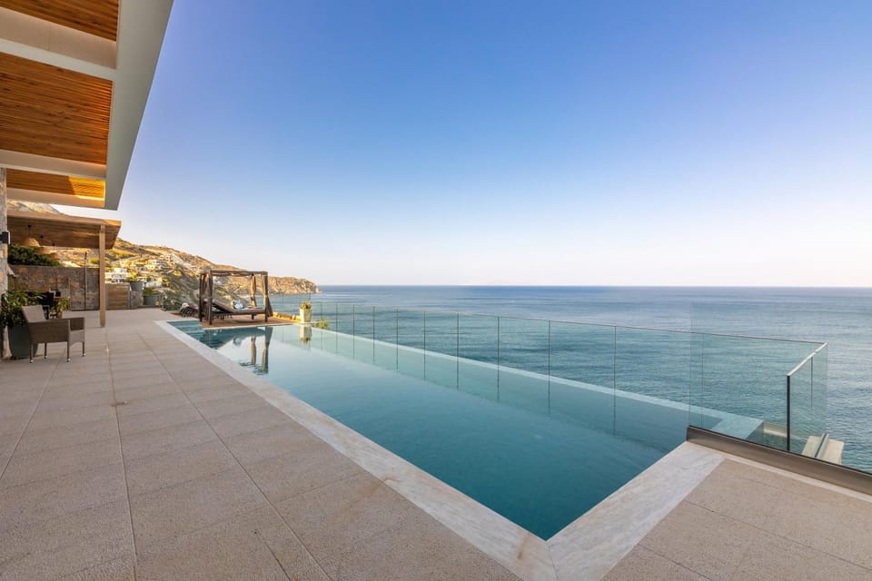 Patio, Day, View (from property/room), Pool view, Sea view, Swimming pool
