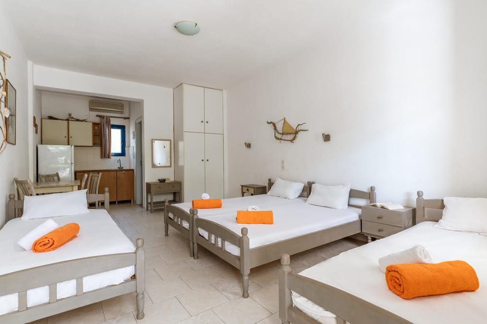 Property building, Living room, Bedroom