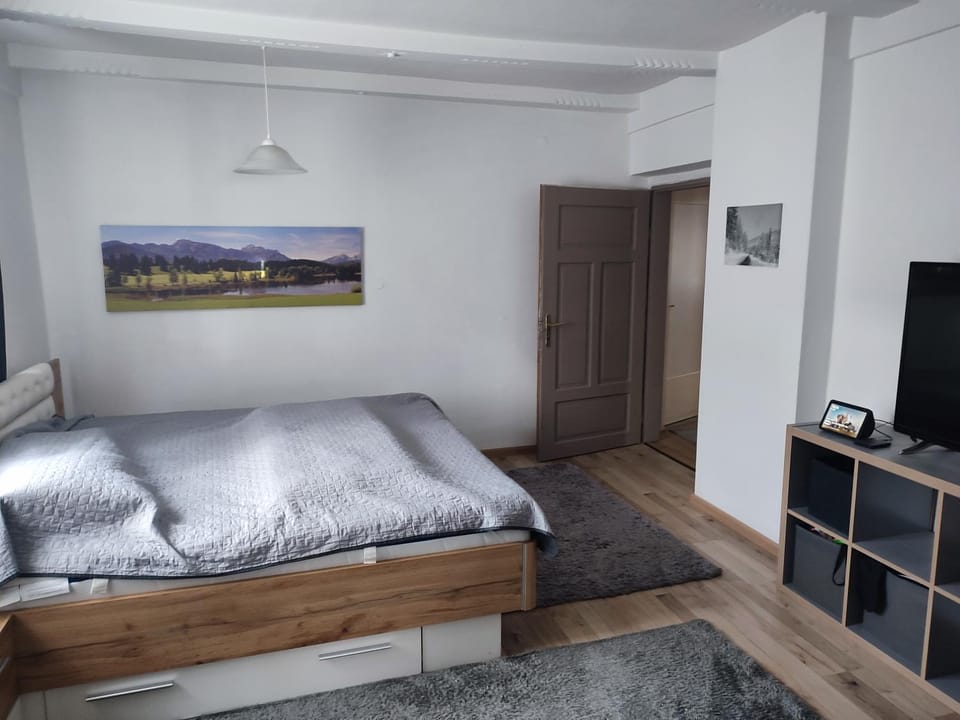 TV and multimedia, Bedroom