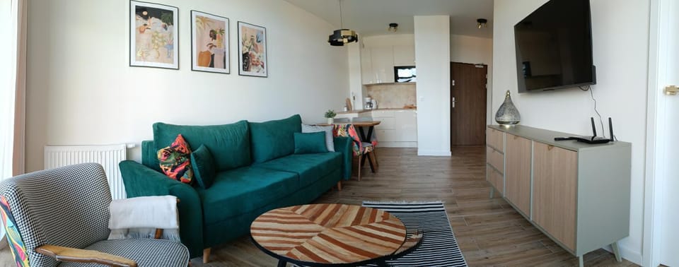 Apartament Tropikalny prywatny taras na dachu z widokiem na morze Apartment in West Pomeranian Voivodeship, Poland
