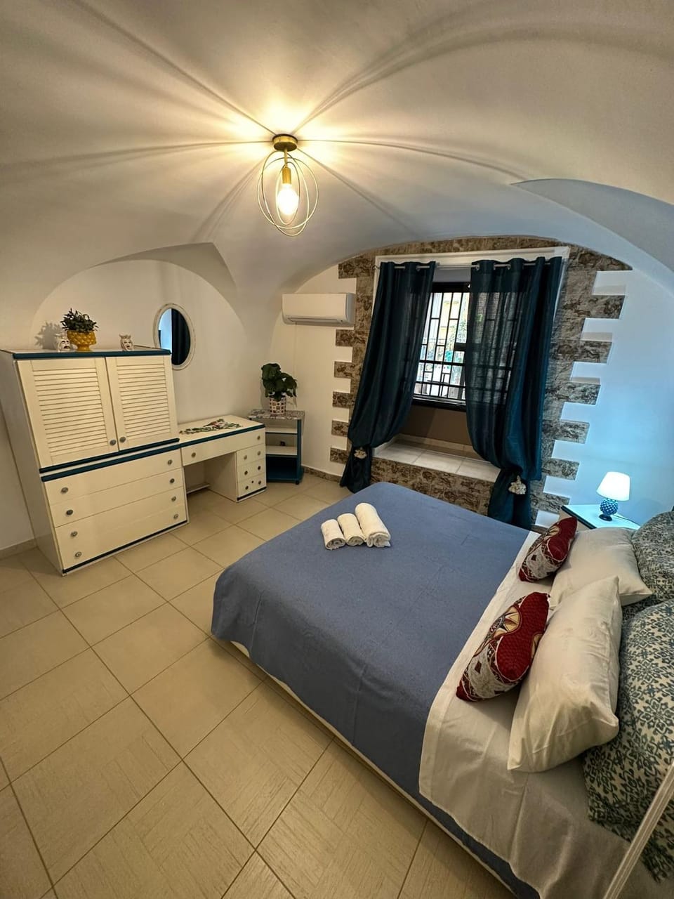 Kitchen or kitchenette, Photo of the whole room, Bedroom, towels, wardrobe