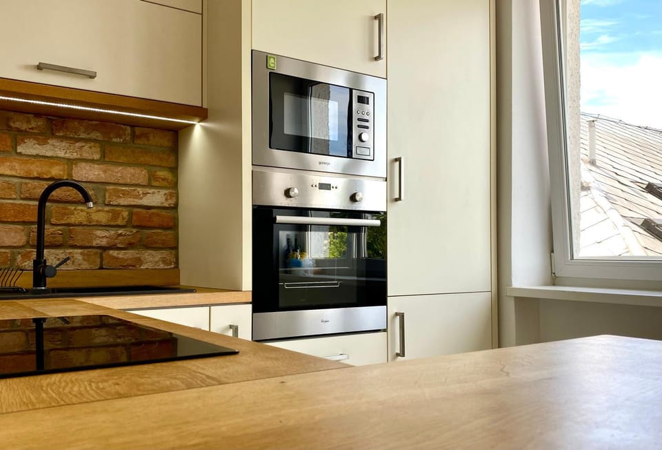 Kitchen or kitchenette, pet friendly