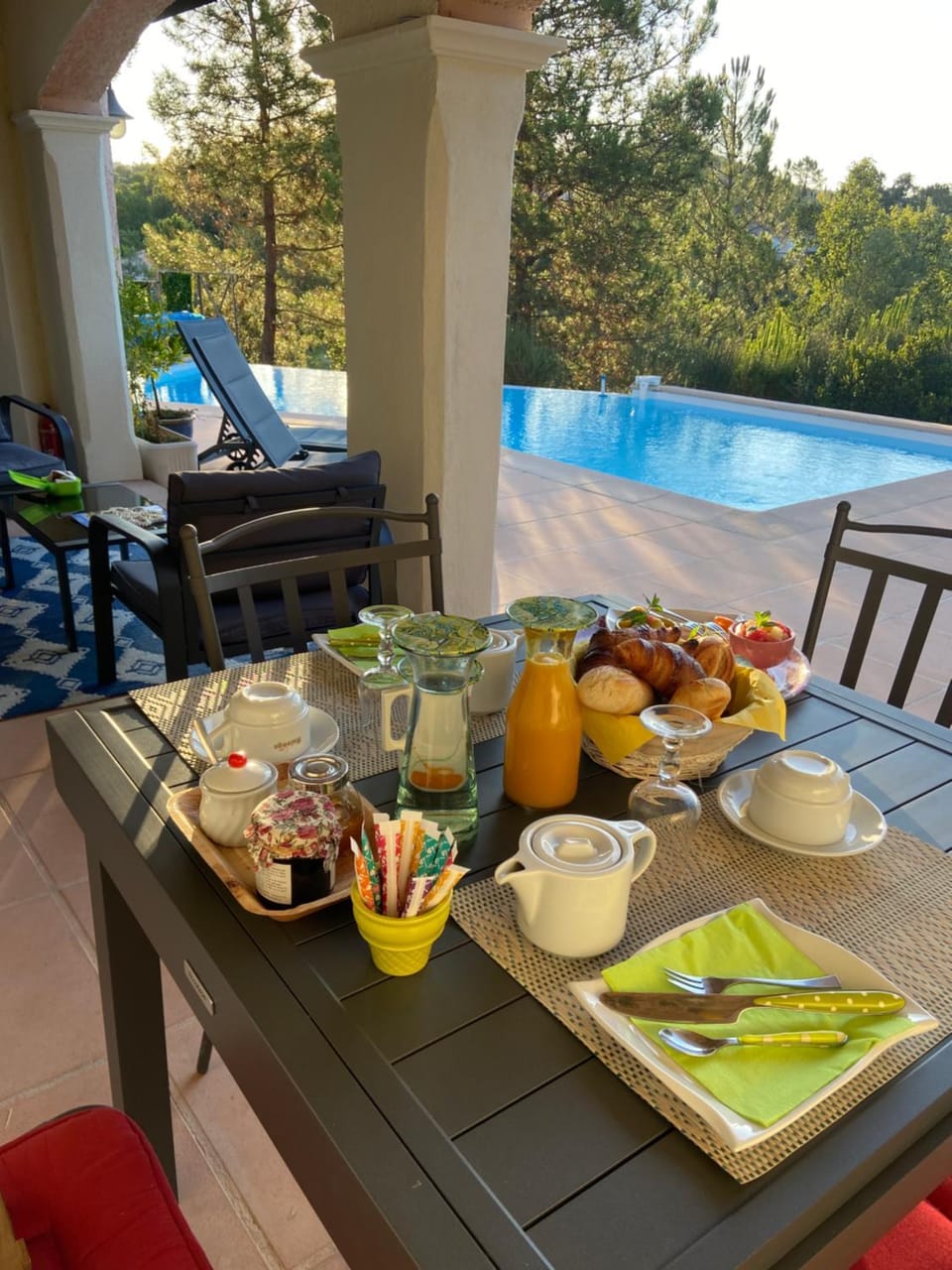 VILLA MARILIS Bed and Breakfast in French Riviera