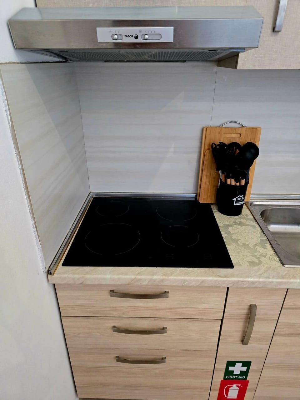 Kitchen or kitchenette