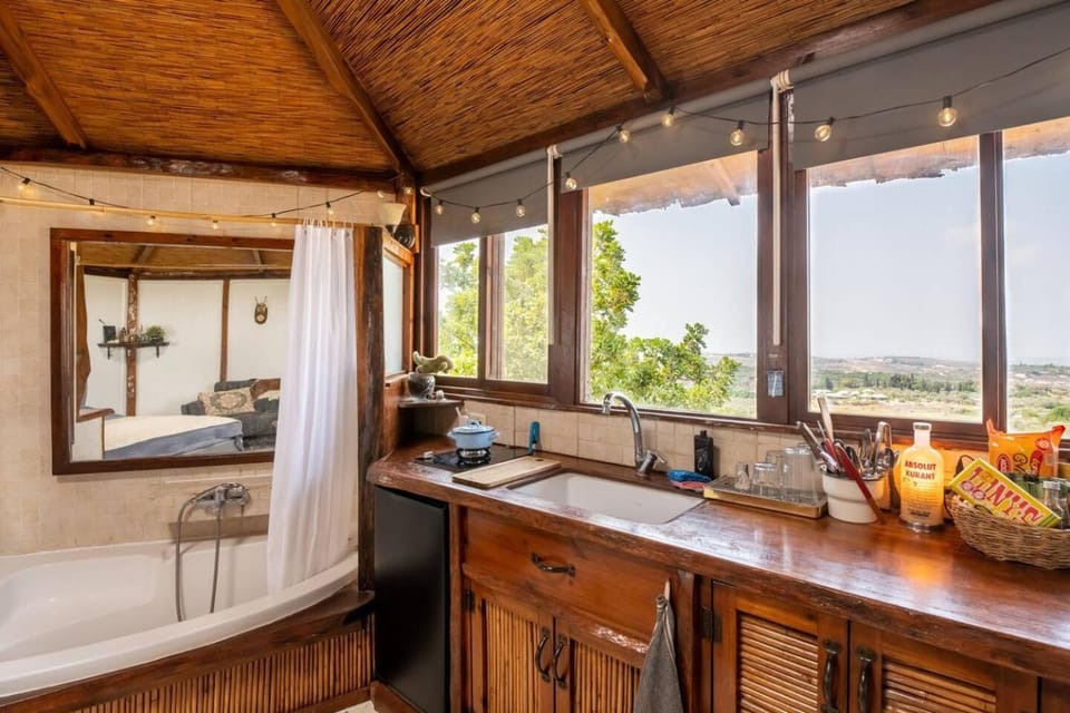 Best view Cosmic cabin In Eco village Cabin in North District