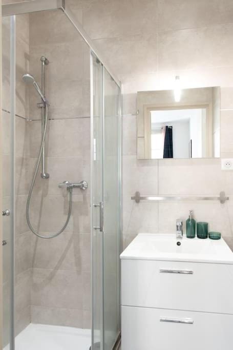 #44 Staywizus -1 BDR Flat Cap AC balcony 5mins walk to beach Apartment in Nice