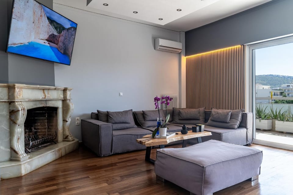 Riviera Eclipse Apartment in South Athens