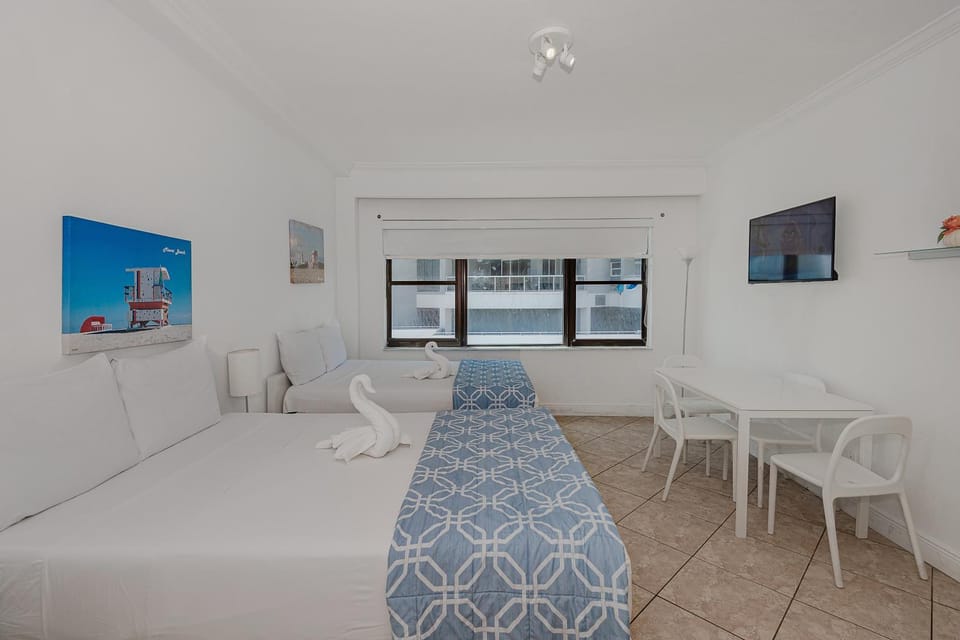 Beach Front Studio Miami Beach Apartment in Miami Beach