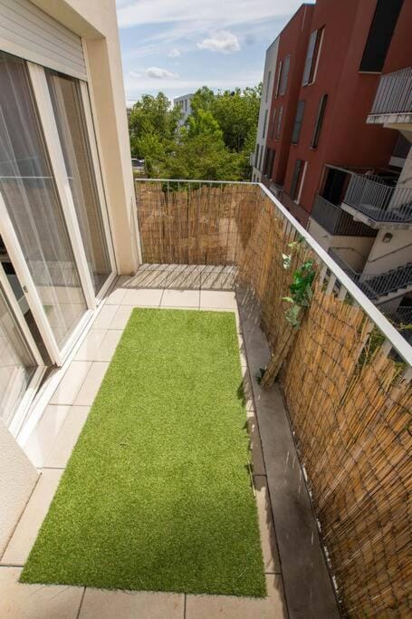 T2 au calme proche gare, parking privé Apartment in Île-de-France
