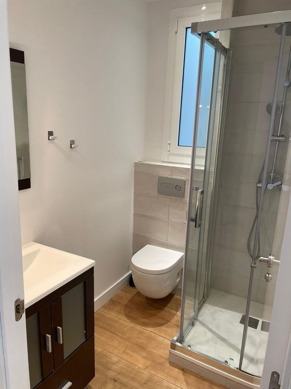 Shower, Bathroom, towels