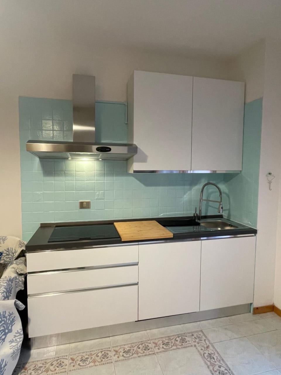 Kitchen or kitchenette, pet friendly, stove