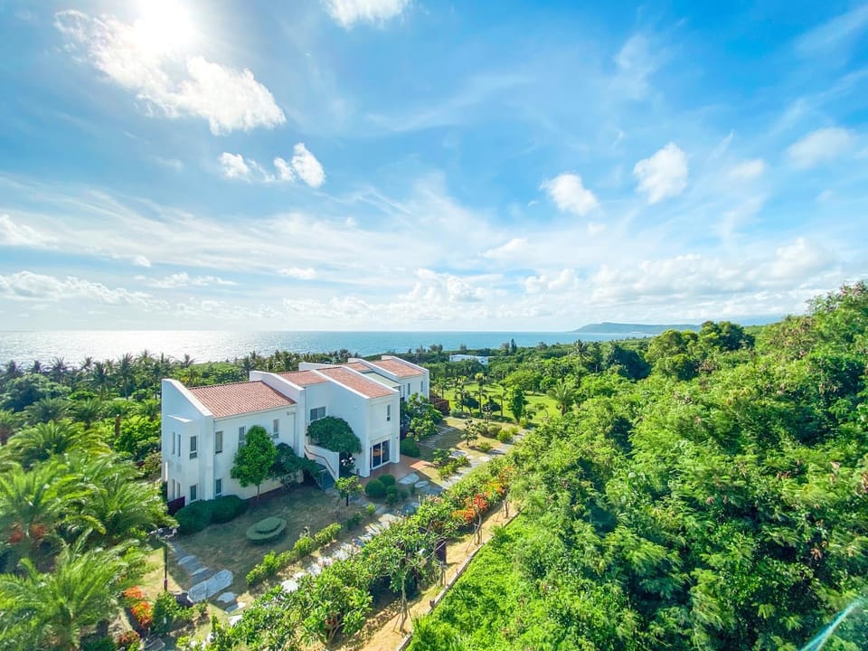 Property building, Bird's eye view