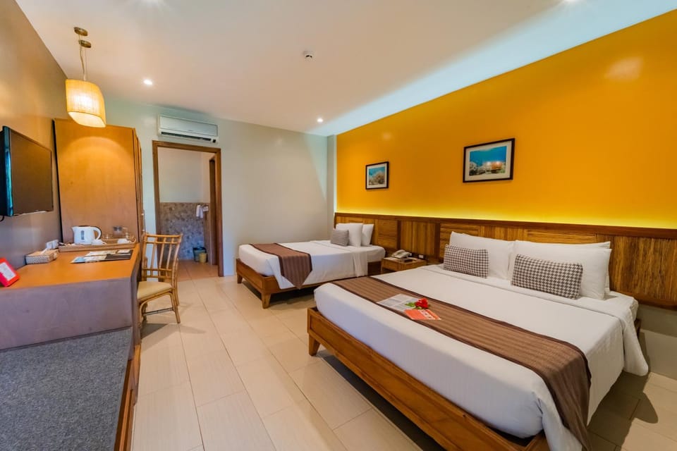 Property building, Bedroom, Guests