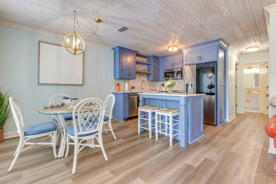 Creekfront Dauphin Island Cottage: Walk to Gulf! House in Dauphin Island