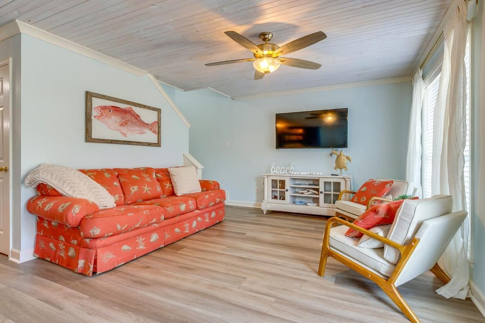 Creekfront Dauphin Island Cottage: Walk to Gulf! House in Dauphin Island